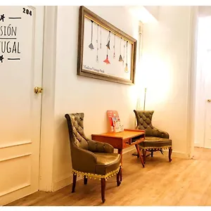 https://pension-portugal-barcelona.topbarcelonahotels.com