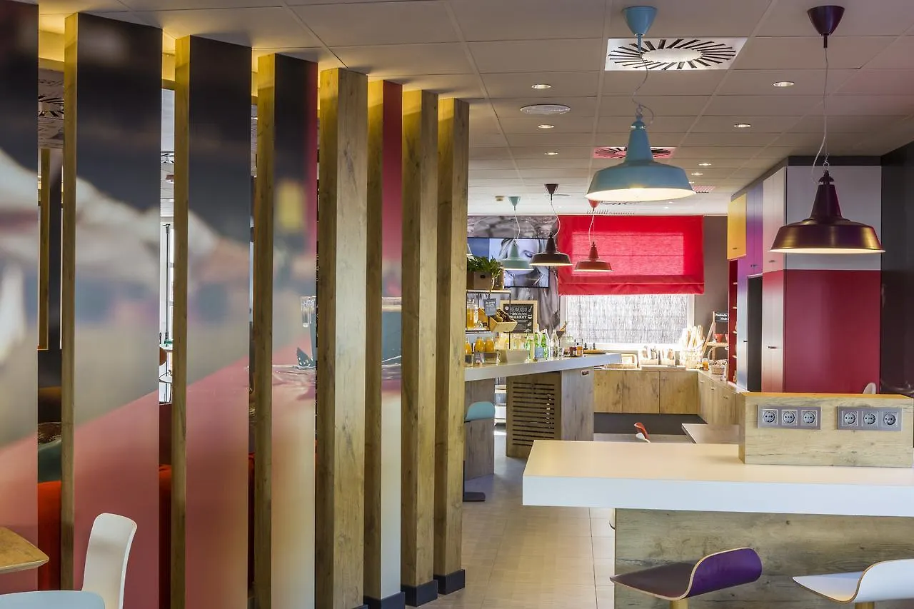 Ibis Barcelona Castelldefels Hotel Spanyolország