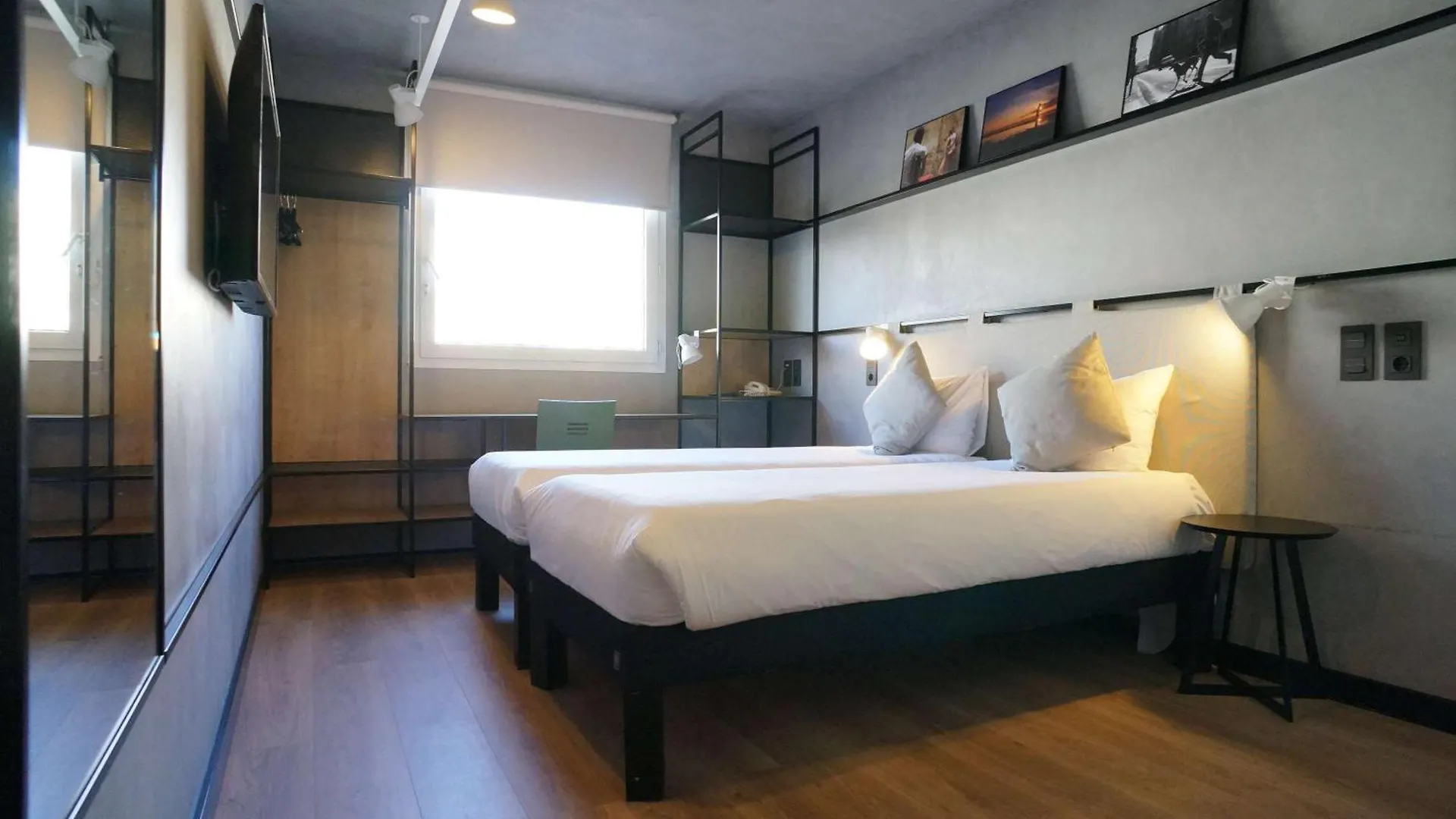 Ibis Barcelona Castelldefels Hotel