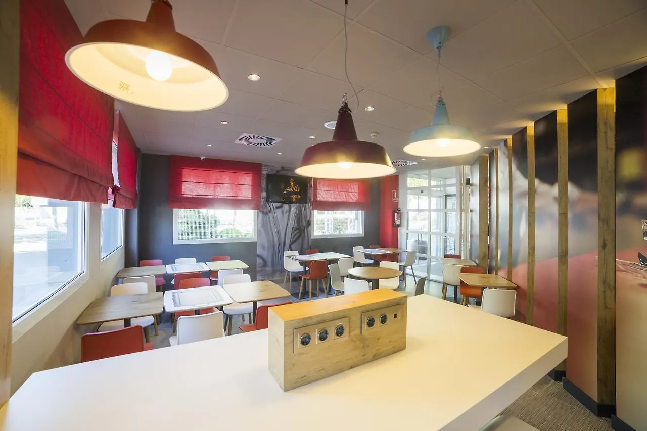 Ibis Barcelona Castelldefels Hotel
